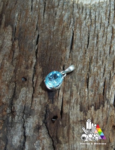 Pendentif en Topaze forme Ovale