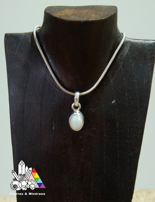 Pendentif d'Opale Blanche d'Ethiopie