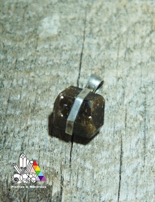 Pendentif Tourmaline Dravite Brute