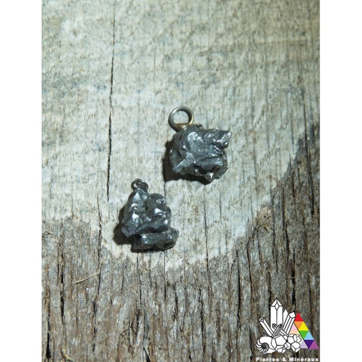 Pendentif Météorite - Lithothérapie - Vertus des pierres - Pierres et Minéraux