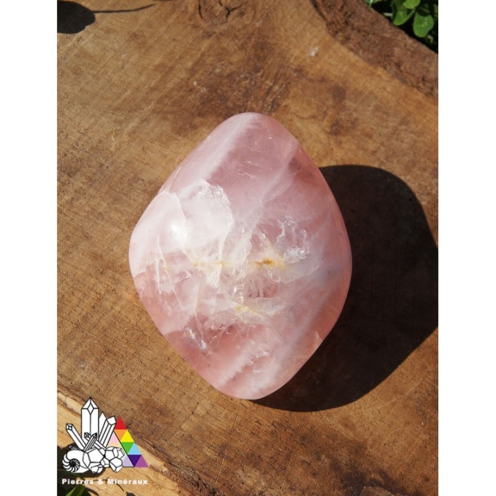 Grand Jumbo de Quartz Rose Poli - Vertus du Quartz Rose - Pierres et Minéraux
