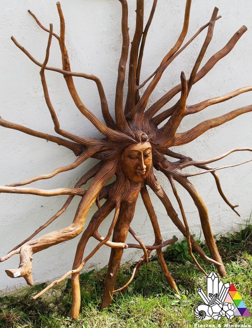 Magnifique Soleil en Bois ( Teck)  - Visage