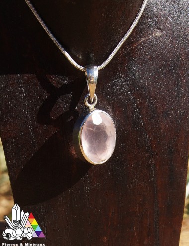 Beau Pendentif - Quartz Rose - Ovale