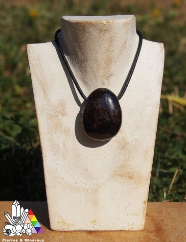 Grenat Rouge ou Almandin