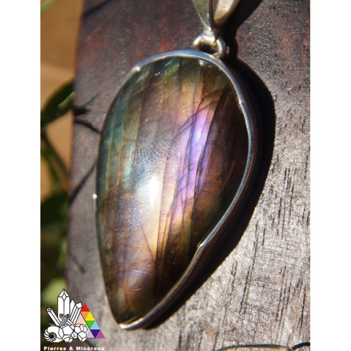 Pendentif en Labradorite - Reflets Rose et Dorée - Madagascar - Pierres et Minéraux