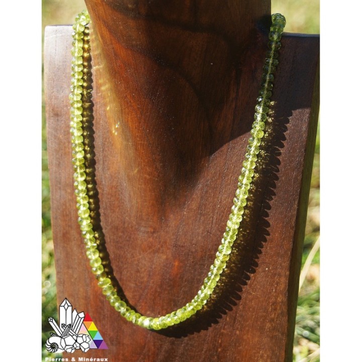 Collier en Péridot - Pierre Rare - Lithothérapie - Pierres et Minéraux - Vente en Ligne