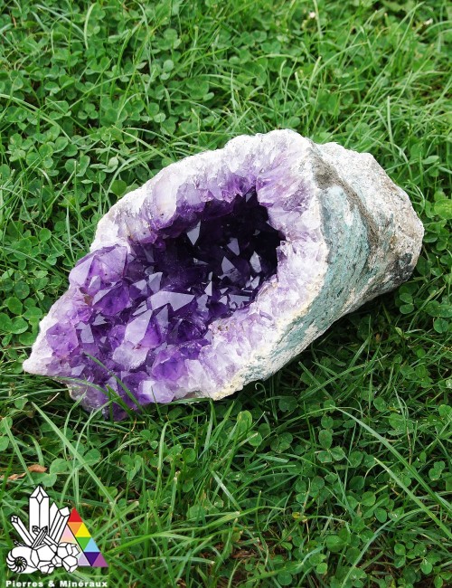 Chapeau Améthyste - Grade AAA