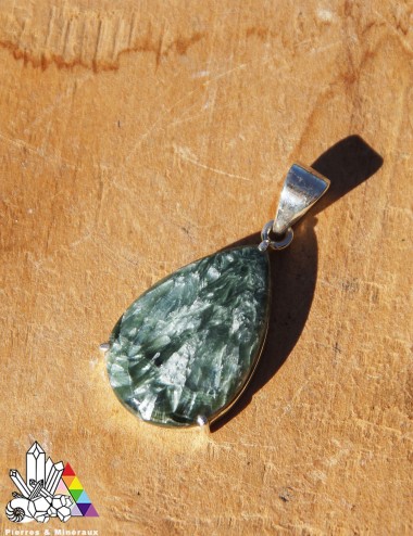 Pendentif Séraphinite en Forme de Goutte