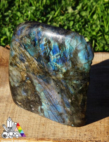 Bloc de Labradorite - Face Polie - Madagascar